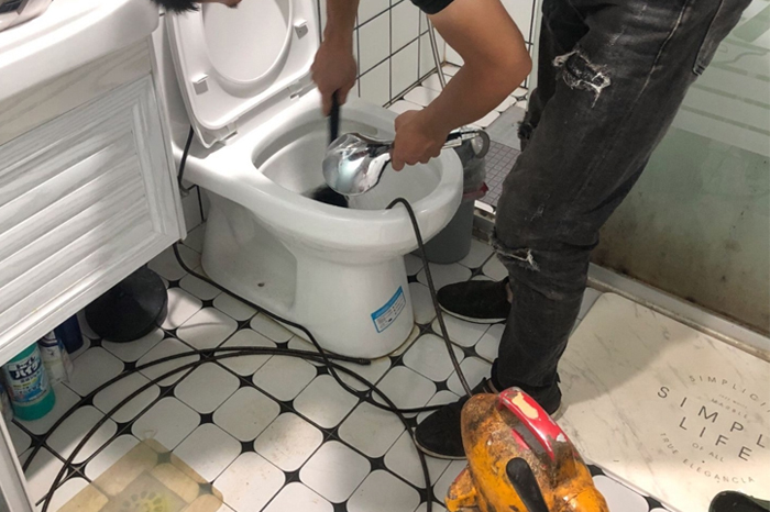 宁海马桶经常堵塞竟是因为它们,别因方便惹来大麻烦